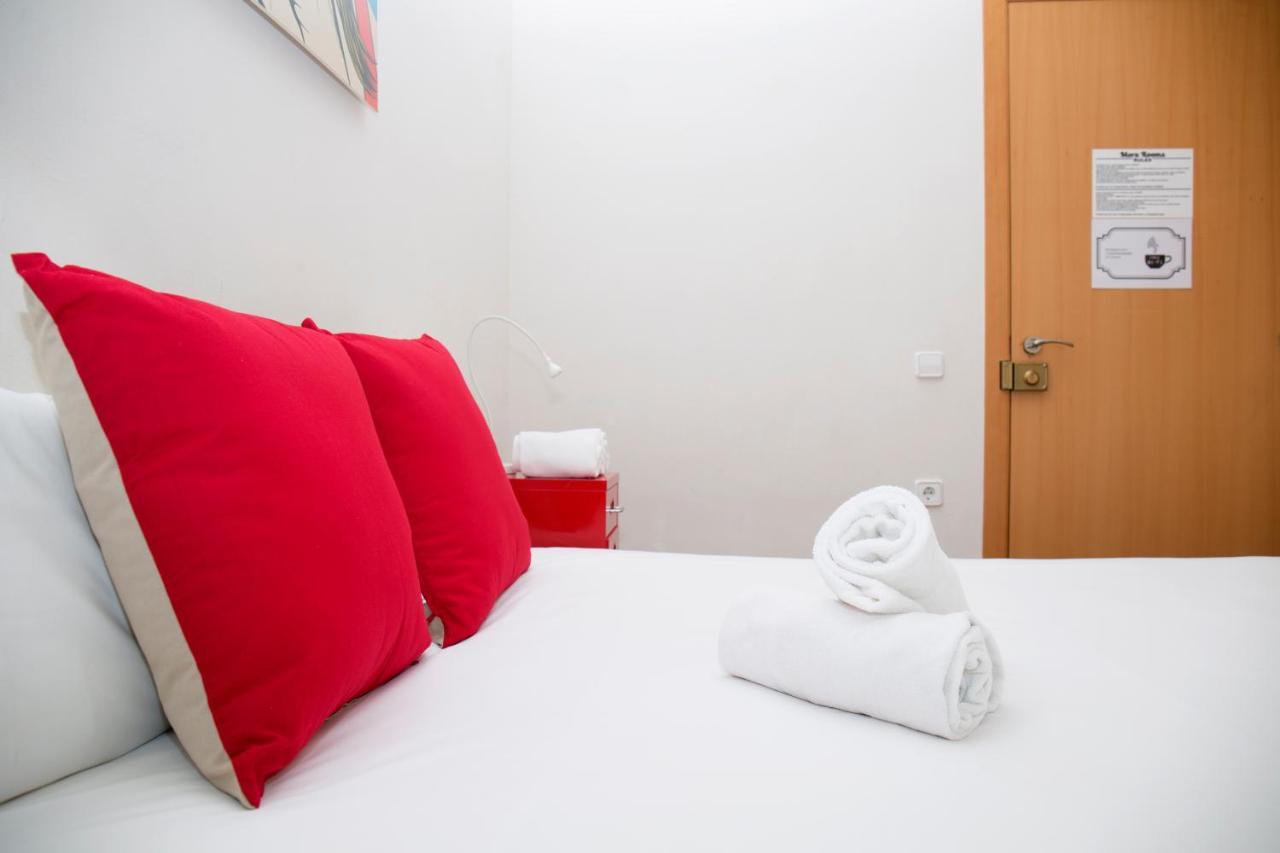 Mora Rooms Barcelona Exterior foto